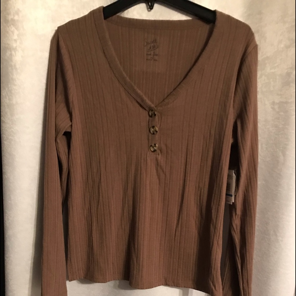 NWT Pink Rose Lightweight Top in Mauve XL